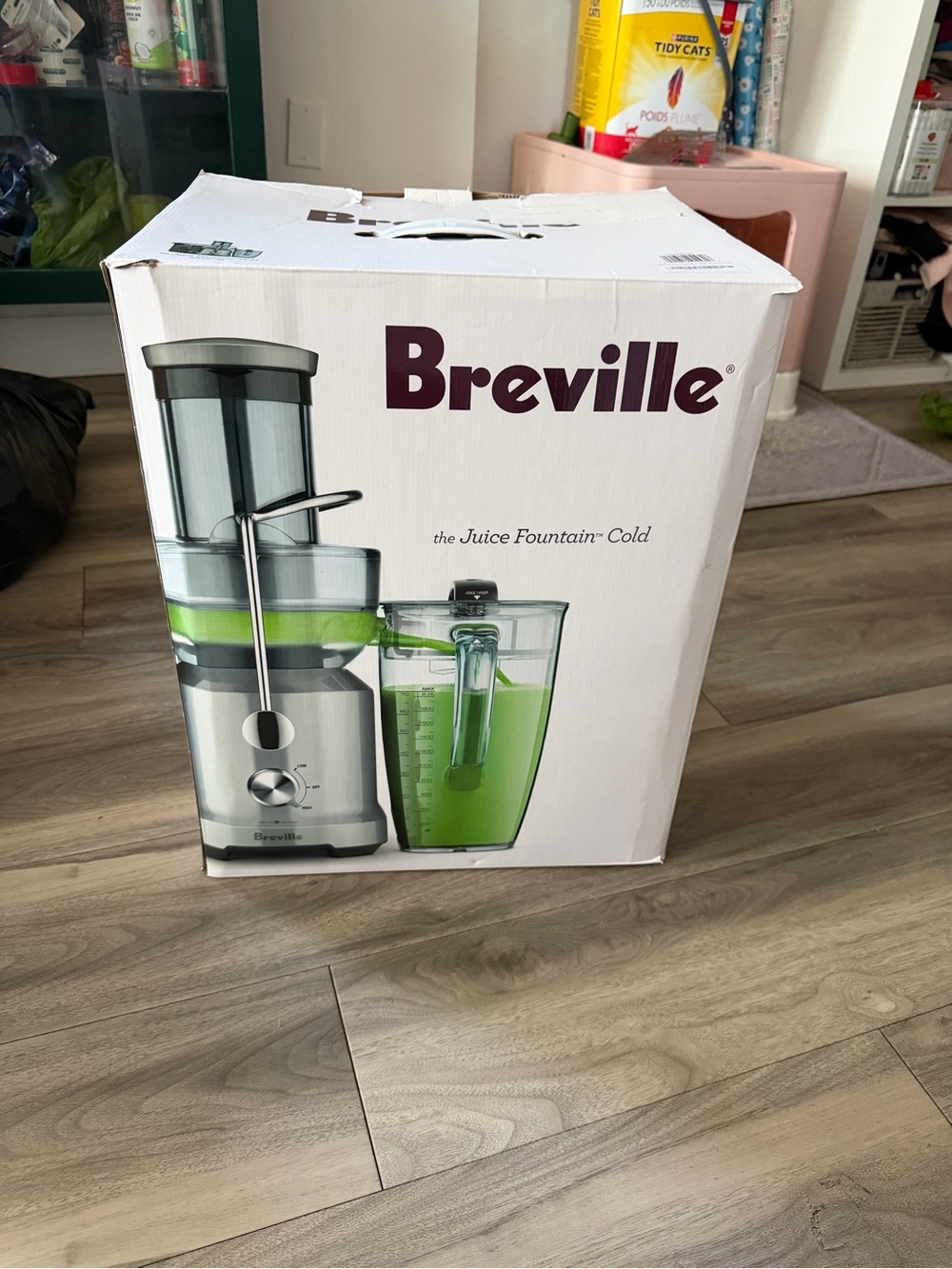 Breville Silver Juicer with Green Accents